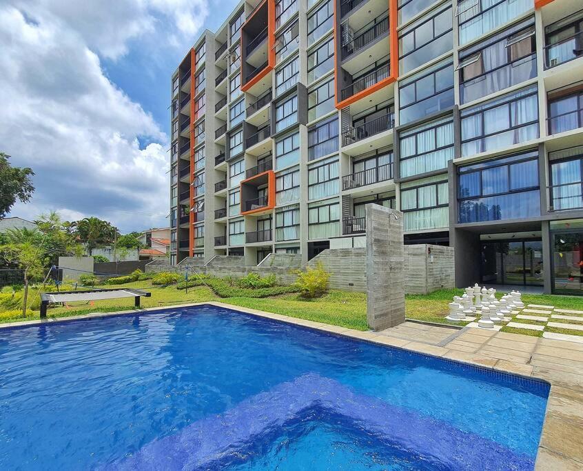 Avitat Joy City &Volcano View 2Brm Pool &Gym سان سلفادور المظهر الخارجي الصورة
